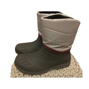 Quechua Decathlon Snow Contact Waterproof Winter Gray Boots Youth 9 US 25.5 EU